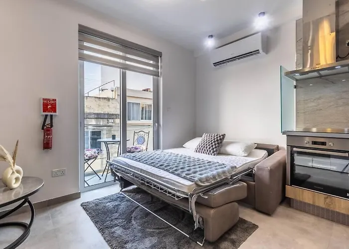 Nocturnal Elegance By Solea Appartamento